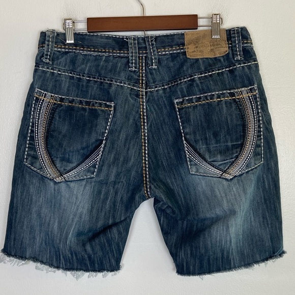 Southpole Y2K Men's Denim Shorts Size 36 Distressed Raw Hem Color Blue - Picture 3 of 12